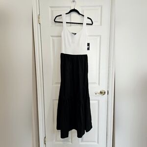 BNWT DKNY Maxi Dress